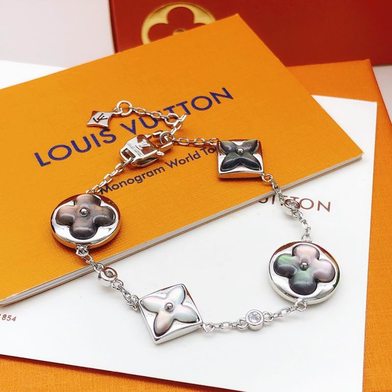 LV Bracelet 03lyr608